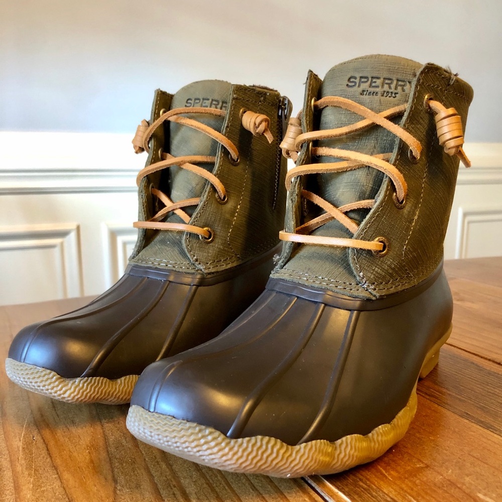 Women’s Sperry Saltwater Duck Boots